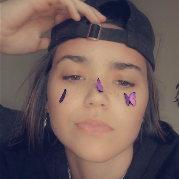 Meet your Posher, Deborah - Picture 1 of 1